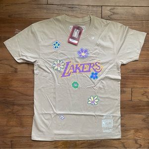Mitchell‎ & Ness Los Angeles Lakers Floral Short Sleeve Flower T-Shirt Men’s M